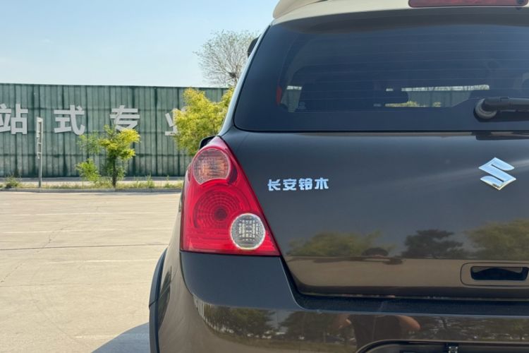 Used Suzuki Swift 2013 1.5L Automatic 20th Anniversary Limited Edition Exterior 7