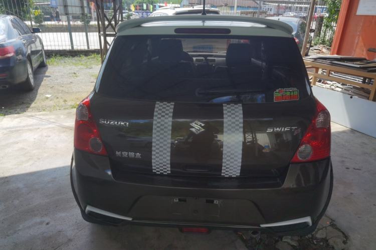 Used Suzuki Swift 2013 1.5L Manual Standard Edition Exterior 9