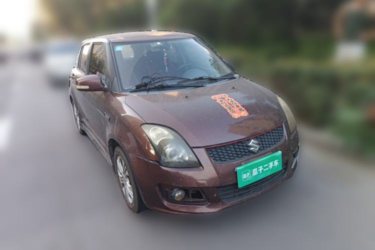 Used Suzuki Swift 2013 1.5L Manual Standard Edition Front Right 45 Deg