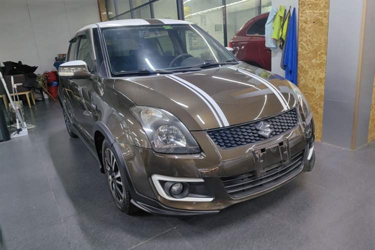 Used Suzuki Swift 2013 1.5L Automatic 20th Anniversary Limited Edition Front Right 45 Deg