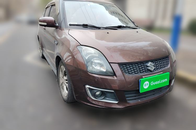 Used Suzuki Swift 2013 1.5L Automatic Standard Edition Front Right 45 Deg
