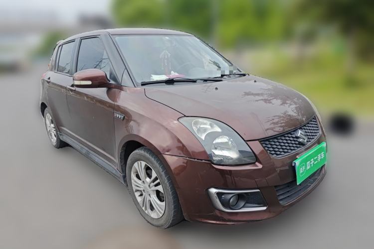 Used Suzuki Swift 2013 1.5L Manual Standard Edition Front Right 45 Deg