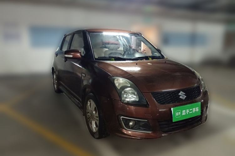 Used Suzuki Swift 2013 1.5L Manual Standard Edition Front Right 45 Deg