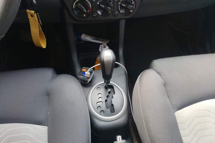 Used Suzuki Swift 2013 1.5L Automatic Sport Edition Gear Lever