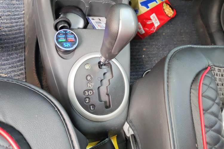 Used Suzuki Swift 2013 1.5L Automatic Standard Edition Gear Lever