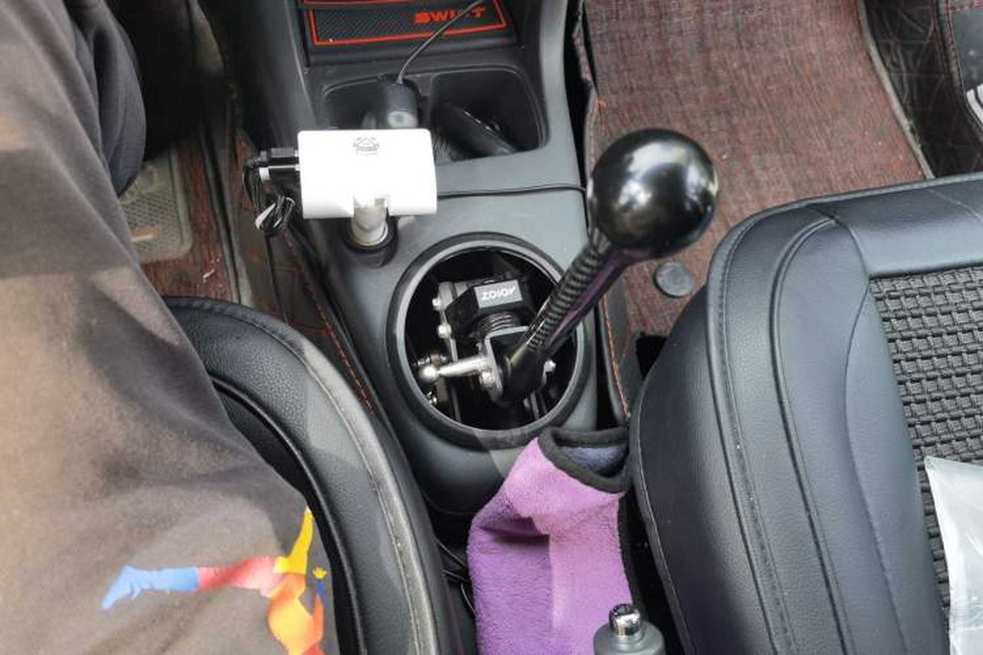 Used Suzuki Swift 2013 1.5L Manual Standard Edition Gear Lever