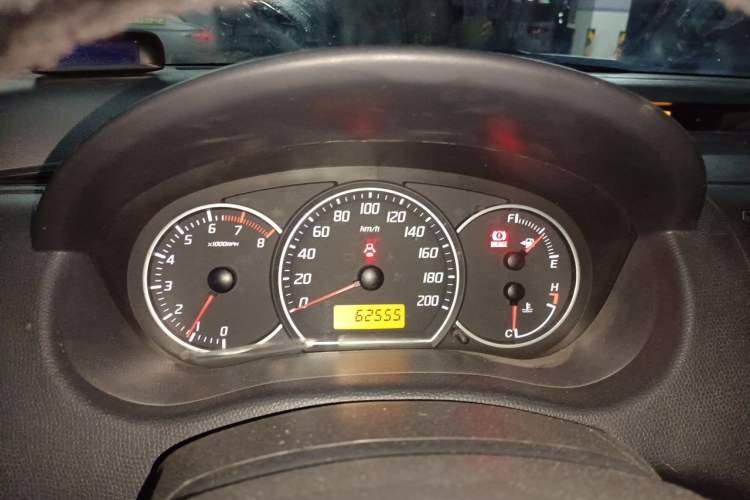 Used Suzuki Swift 2013 1.5L Manual Standard Edition Instrument Cluster