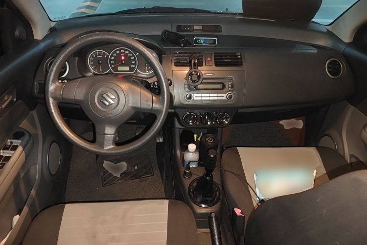 Used Suzuki Swift 2013 1.5L Manual Standard Edition Interior 2