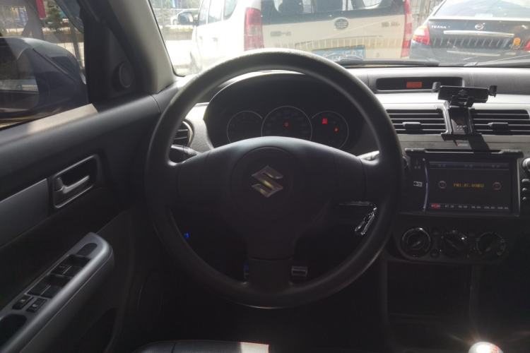 Used Suzuki Swift 2013 1.5L Manual Standard Edition Interior 5
