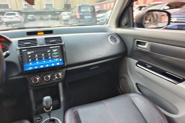 Used Suzuki Swift 2013 1.5L Automatic Standard Edition Interior 5