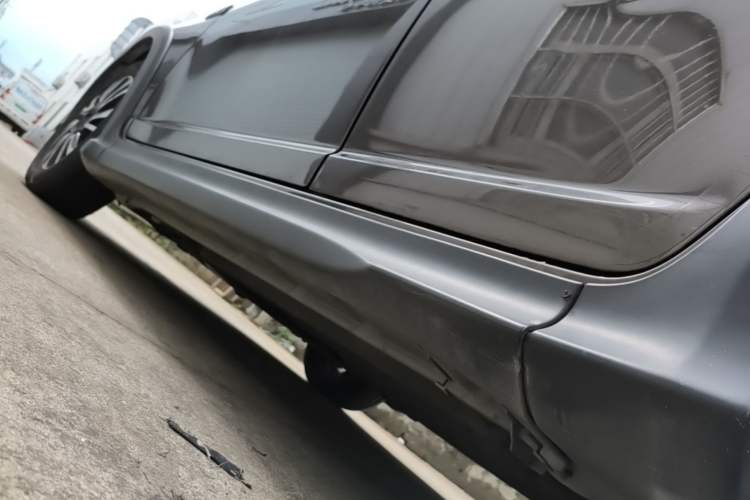 Used Suzuki Swift 2013 1.5L Manual 20th Anniversary Limited Edition Left Side Sill