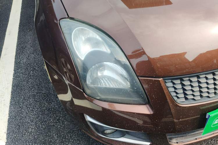 Used Suzuki Swift 2013 1.5L Automatic Sport Edition Right Front Headlight