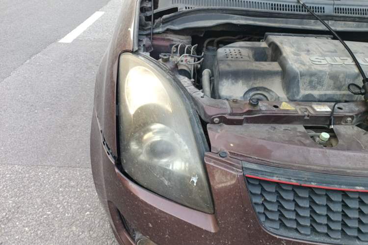 Used Suzuki Swift 2013 1.5L Manual Standard Edition Right Front Headlight