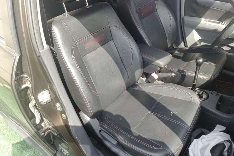 Used Suzuki Swift 2013 1.5L Manual 20th Anniversary Limited Edition Right Front Seat