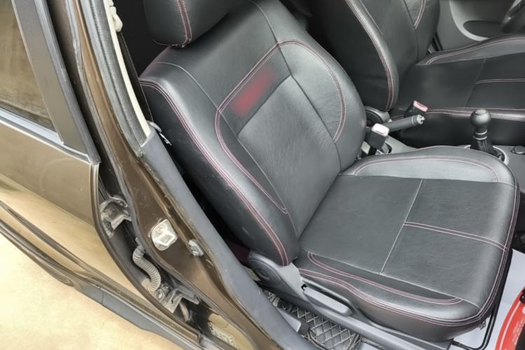 Used Suzuki Swift 2013 1.5L Manual 20th Anniversary Limited Edition Right Front Seat