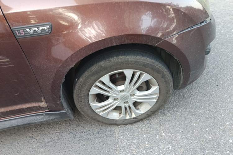 Used Suzuki Swift 2013 1.5L Manual Standard Edition Right Front Wheel Hub