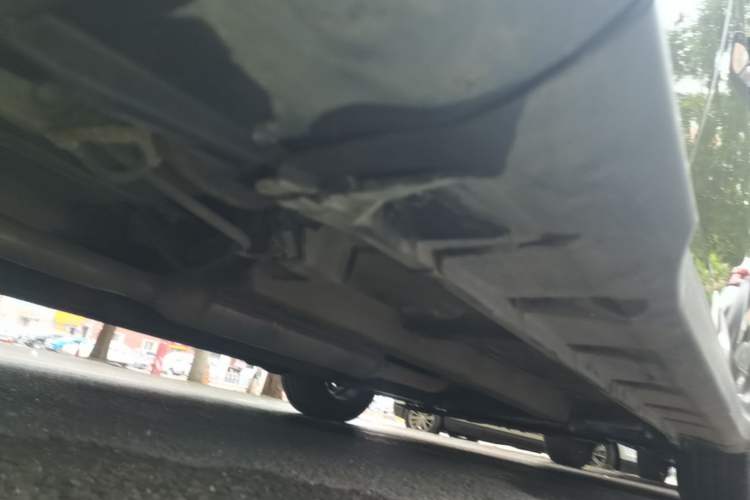 Used Suzuki Swift 2013 1.5L Automatic 20th Anniversary Limited Edition Right Side Sill