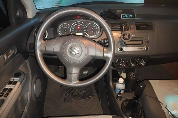 Used Suzuki Swift 2013 1.5L Manual Standard Edition Steering Wheel