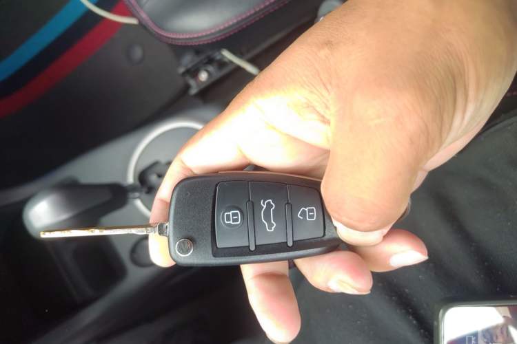 Used Suzuki Swift 2013 1.5L Automatic 20th Anniversary Limited Edition Vehicle Key