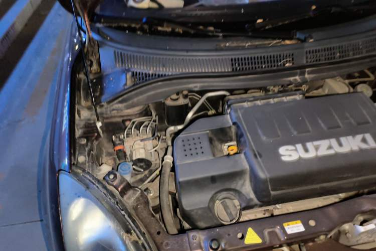 Used Suzuki Swift 2013 1.5L Manual Standard Edition Engine Bay Right