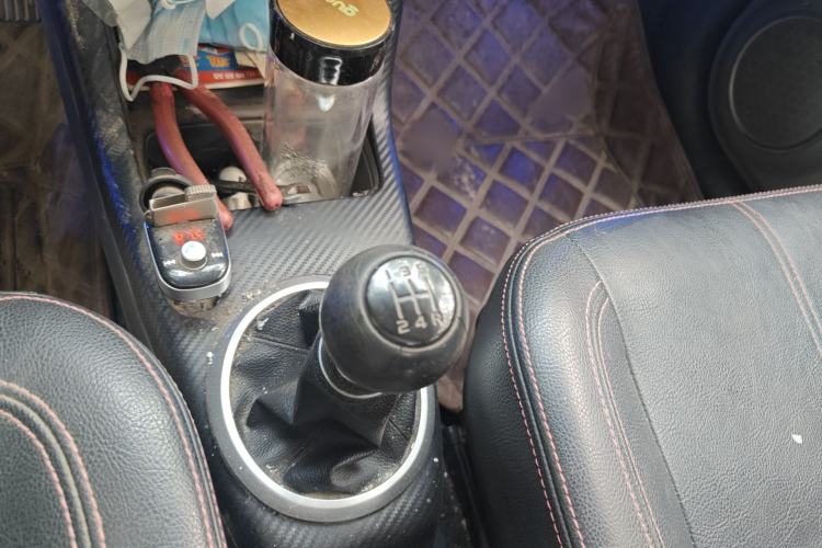 Used Suzuki Swift 2013 1.5L Manual 20th Anniversary Limited Edition Gear Lever