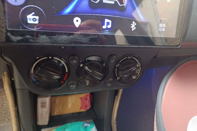 Used Suzuki Swift 2013 1.5L Automatic 20th Anniversary Limited Edition Audio And AC Panel