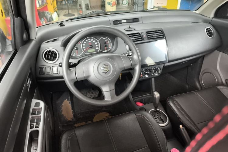 Used Suzuki Swift 2013 1.5L Automatic 20th Anniversary Limited Edition Center Console