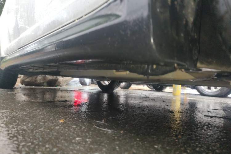 Used Suzuki Swift 2013 1.5L Automatic Standard Edition Chassis Front Right