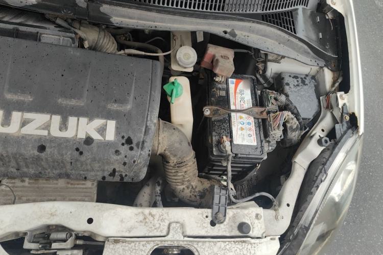 Used Suzuki Swift 2013 1.5L Automatic Standard Edition Engine Bay Left