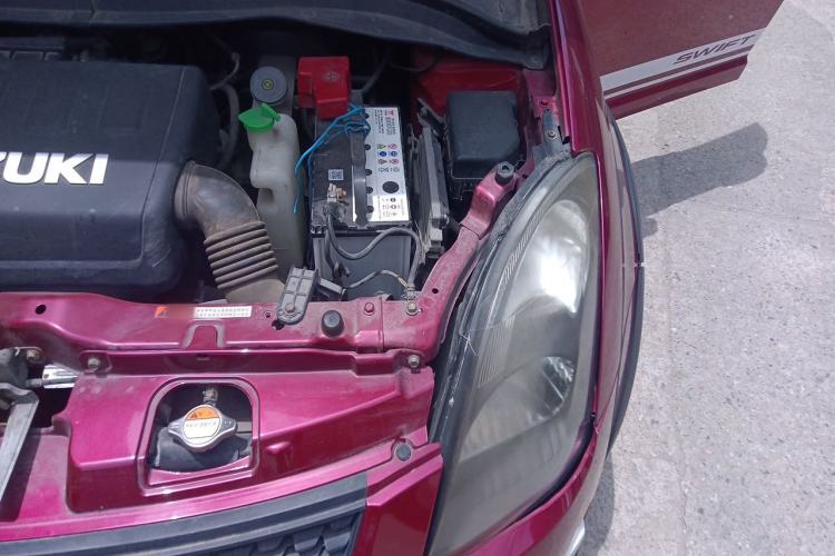 Used Suzuki Swift 2013 1.5L Manual 20th Anniversary Limited Edition Engine Bay Left