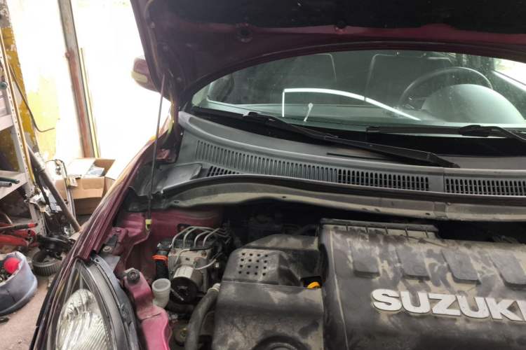 Used Suzuki Swift 2013 1.5L Automatic 20th Anniversary Limited Edition Engine Bay Right