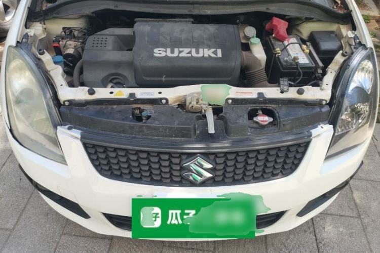 Used Suzuki Swift 2013 1.5L Automatic Standard Edition Engine Bay