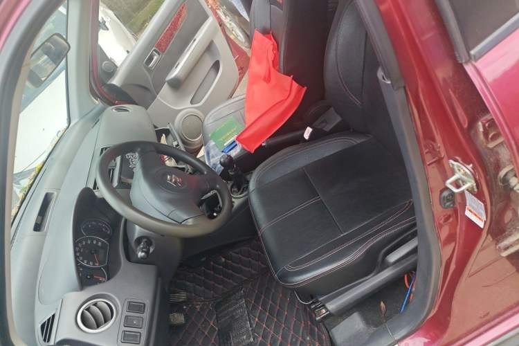Used Suzuki Swift 2013 1.5L Manual 20th Anniversary Limited Edition Left Front Seat