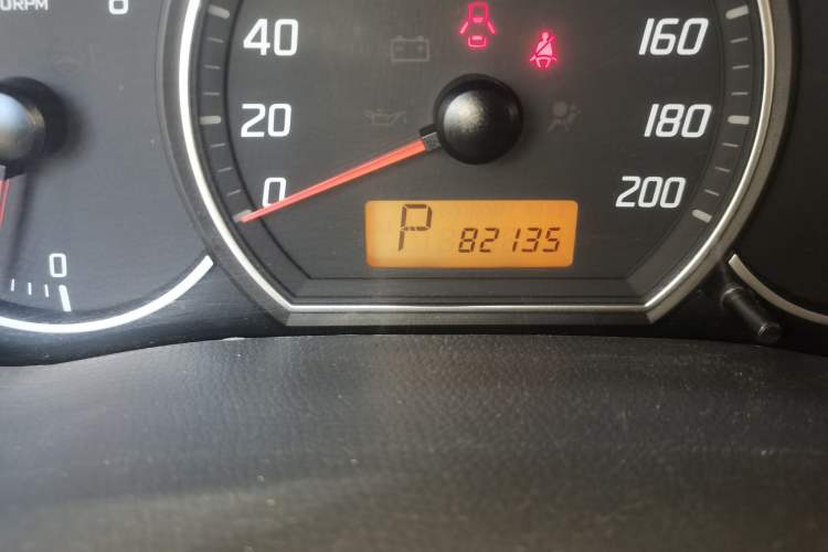 Used Suzuki Swift 2013 1.5L Automatic Standard Edition Odometer Close Up