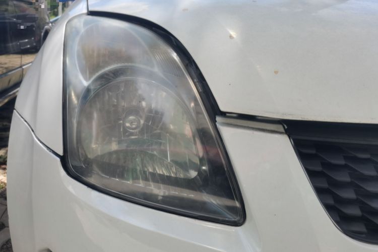 Used Suzuki Swift 2013 1.5L Automatic Standard Edition Right Front Headlight