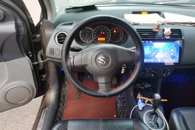 Used Suzuki Swift 2013 1.5L Automatic Standard Edition Steering Wheel