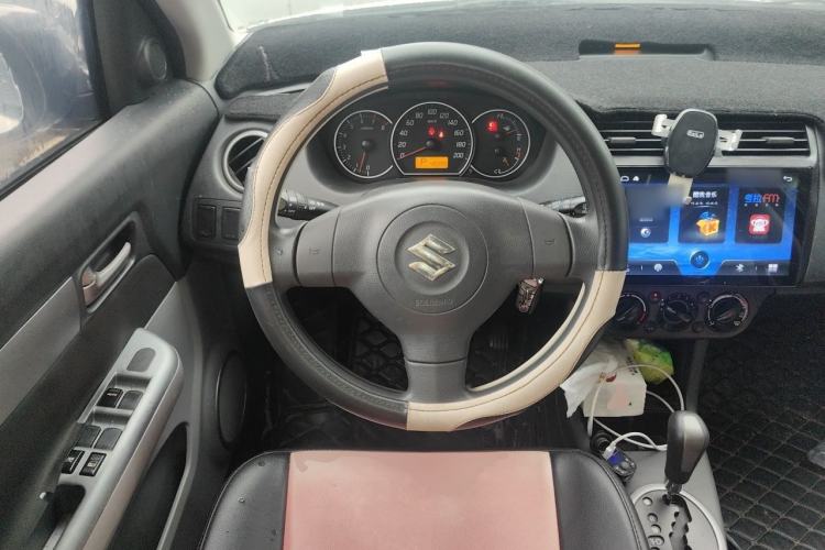 Used Suzuki Swift 2013 1.5L Automatic Standard Edition Steering Wheel