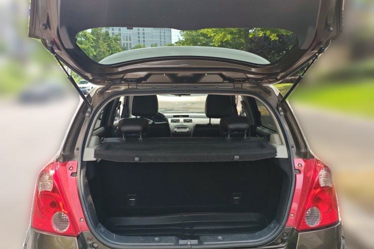 Used Suzuki Swift 2013 1.5L Manual Standard Edition Trunk