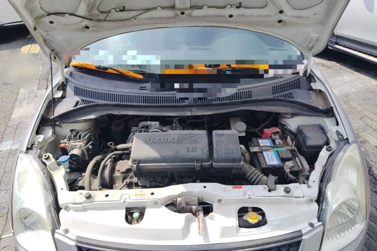 Used Suzuki Swift 2013 1.3L Manual Value Edition Engine Bay