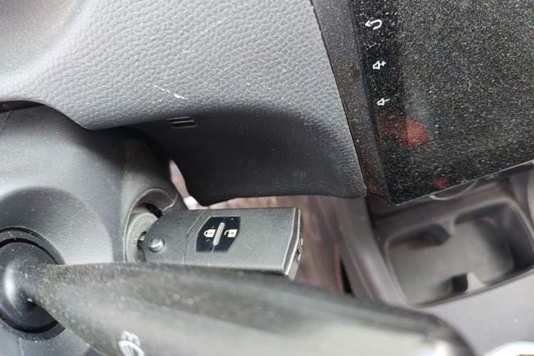 Used Suzuki Swift 2013 1.3L Manual Value Edition Vehicle Key