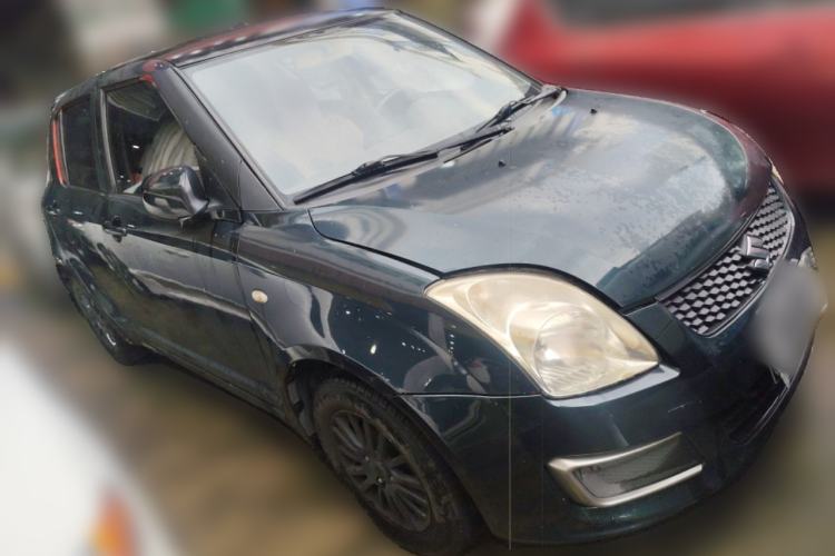 Used Suzuki Swift 2013 1.3L Manual Value Edition Front Right 45 Deg