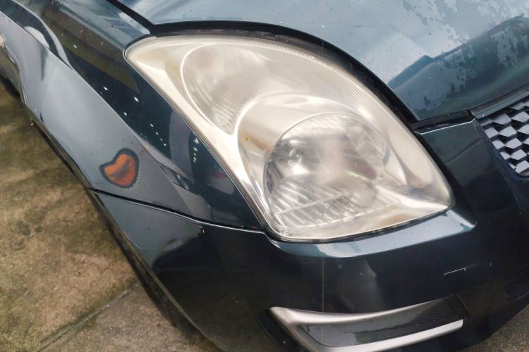 Used Suzuki Swift 2013 1.3L Manual Value Edition Right Front Headlight