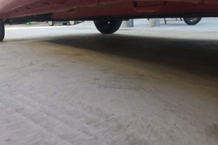 Used Suzuki Swift 2013 1.3L Manual Value Edition Chassis Front Right