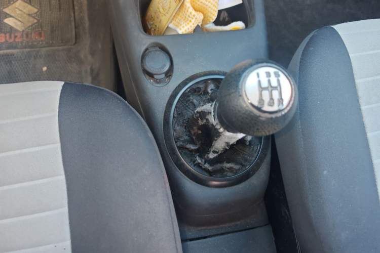Used Suzuki Swift 2013 1.3L Manual Value Edition Gear Lever