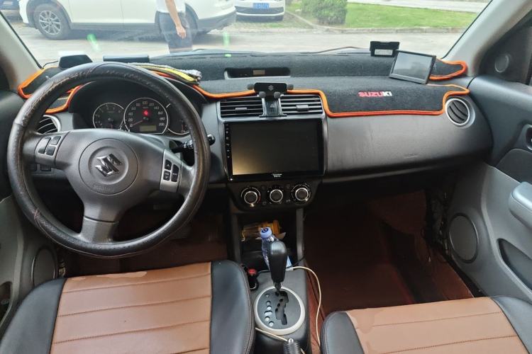 Used Suzuki Swift 2013 1.5L Automatic Sport Edition Center Console