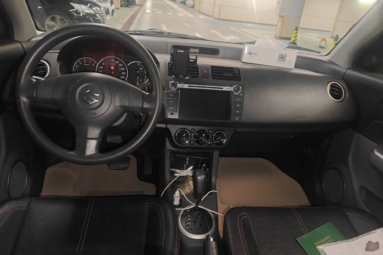Used Suzuki Swift 2013 1.5L Automatic 20th Anniversary Limited Edition Center Console