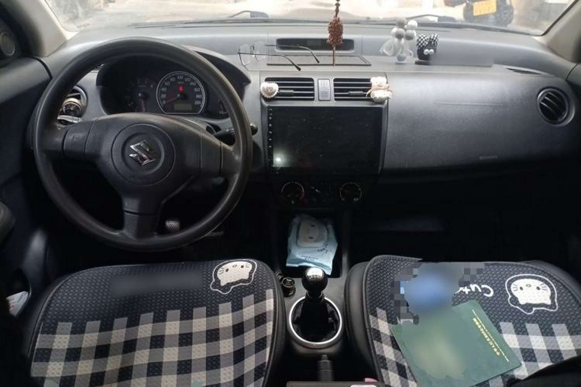 Used Suzuki Swift 2013 1.3L Manual Value Edition Center Console