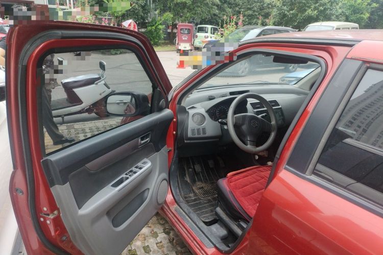 Used Suzuki Swift 2013 1.3L Manual Value Edition Driver Seat