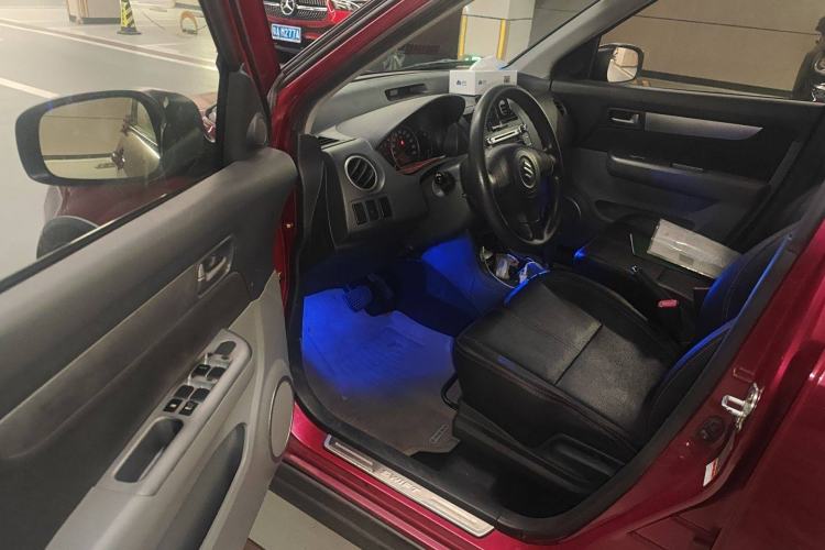 Used Suzuki Swift 2013 1.5L Automatic 20th Anniversary Limited Edition Driver Seat