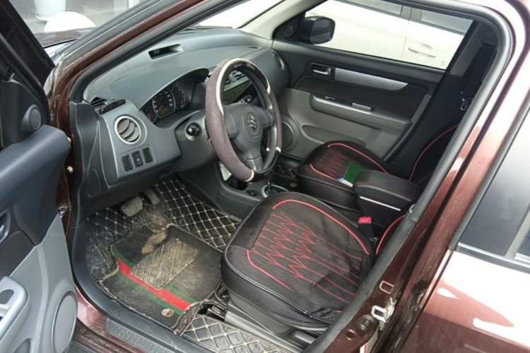 Used Suzuki Swift 2013 1.5L Automatic Standard Edition Driver Seat
